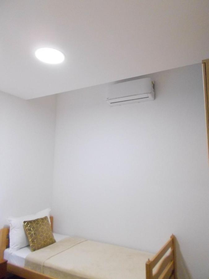 Kovac Riverfront Apartments Mostar Bagian luar foto